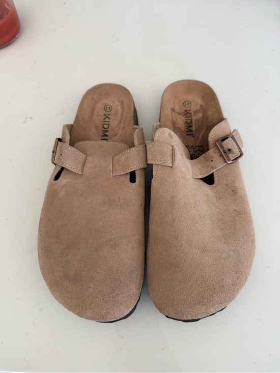 Shoes - Birk style slides. worn a few times . In perfect condition. Size 41 (women’s 10)